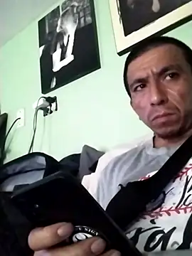 bigbooietx online show from February 17, 7:44 pm