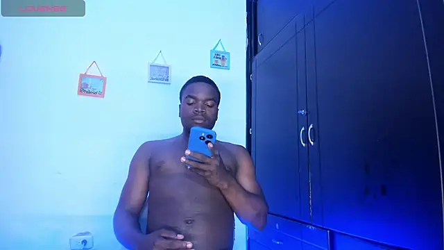 Snapshot of Ben_Castro_ chatting on February 20, 8:22 pm Ben Castro online show from February 20, 8:22 pm