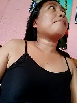 Snapshot of hot_pilipina25xxx chatting on June 21, 5:24 am hot pilipina25xxx online show from June 21, 5:24 am