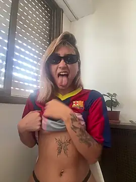 Snapshot of Lolitapop222 chatting on March 13, 5:40 pm Lolitapop222 online show from March 13, 5:40 pm