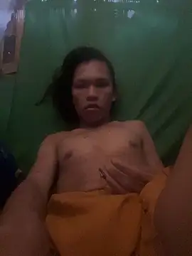 Snapshot of 8inches_tammy chatting on March 2, 10:17 pm 8inches tammy online show from March 2, 10:17 pm