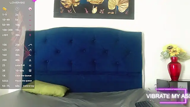 stiffy lopez online show from February 11, 11:43 am