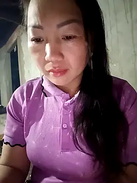 Snapshot of baby_112233 chatting on February 25, 11:04 pm baby 112233 online show from February 25, 11:04 pm