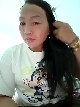 Snapshot of baby_112233 chatting on February 6, 1:40 pm baby 112233 online show from February 6, 1:40 pm