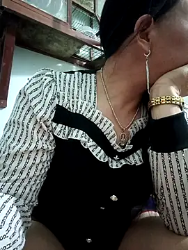 baby 112233 online show from March 29, 4:08 pm