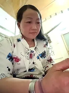 Snapshot of baby_112233 chatting on February 4, 4:46 pm baby 112233 online show from February 4, 4:46 pm