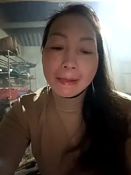 Snapshot of baby_112233 chatting on February 9, 8:51 pm baby 112233 online show from February 9, 8:51 pm