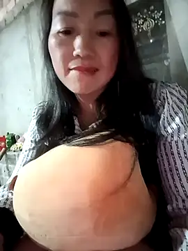 Snapshot of baby_112233 chatting on March 2, 7:37 am baby 112233 online show from March 2, 7:37 am