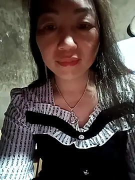 Snapshot of baby_112233 chatting on March 1, 10:10 pm baby 112233 online show from March 1, 10:10 pm