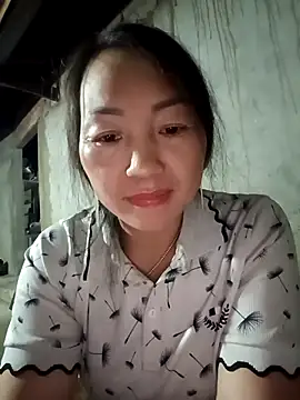 Snapshot of baby_112233 chatting on February 15, 11:42 am baby 112233 online show from February 15, 11:42 am