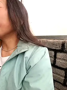 Snapshot of baby_112233 chatting on February 3, 3:26 am baby 112233 online show from February 3, 3:26 am