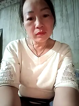 baby 112233 online show from April 5, 11:11 pm