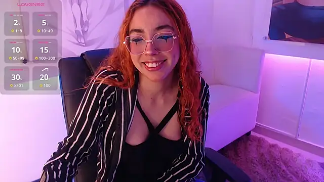 Snapshot of mere_in_redd chatting on July 7, 12:09 pm mere in redd online show from July 7, 12:09 pm