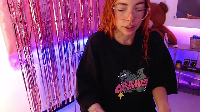 mere in redd online show from May 7, 11:46 am