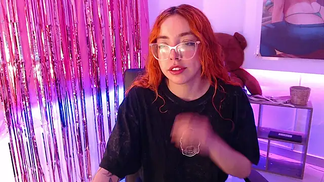 mere in redd online show from May 4, 12:19 pm
