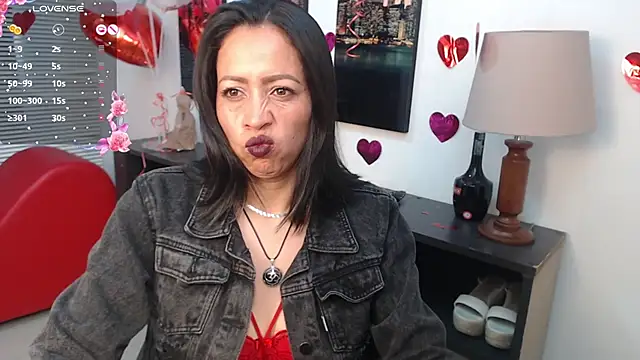 Snapshot of Milfangel1 chatting on February 20, 7:05 pm Milfangel1 online show from February 20, 7:05 pm