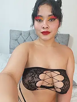 zoe love18 online show from May 20, 4:31 am