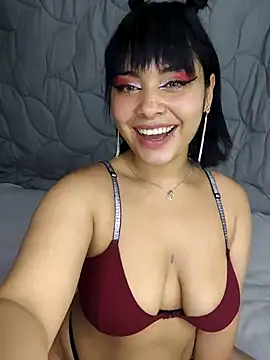 zoe love18 online show from April 10, 3:57 am