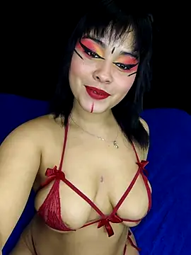 zoe love18 online show from April 6, 3:57 am