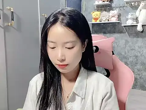 Linne6789 online show from April 22, 2:46 pm