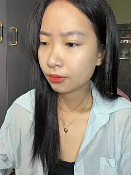 Linne6789 online show from May 5, 3:31 am