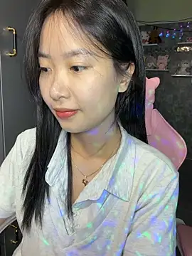 Linne6789 online show from May 3, 2:53 pm