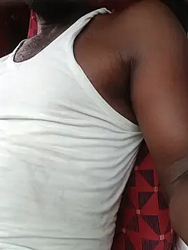 Snapshot of kalai_32 chatting on June 18, 10:42 am kalai 32 online show from June 18, 10:42 am