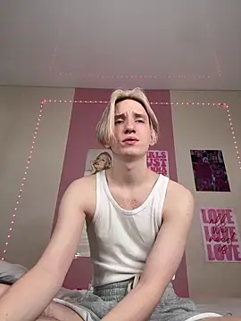 Ron Vilss online show from February 12, 4:34 am