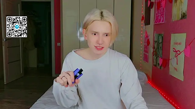 Ron Vilss online show from March 15, 11:06 am