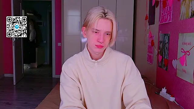 Ron Vilss online show from March 24, 5:40 am