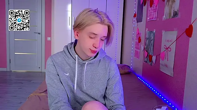 Ron Vilss online show from April 15, 5:02 am