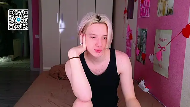 Ron Vilss online show from March 27, 5:27 am