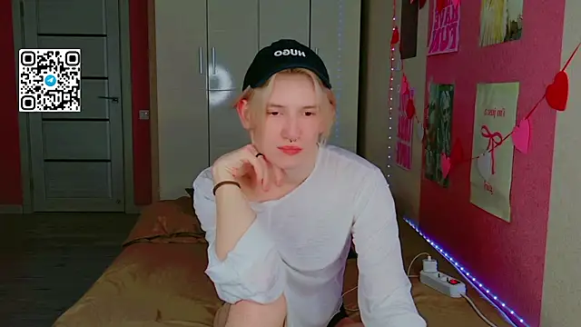 Ron Vilss online show from March 13, 8:36 pm