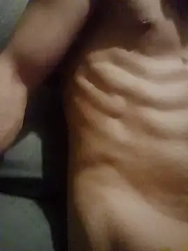 Snapshot of Miquelp123 chatting on February 13, 5:02 pm Miquelp123 online show from February 13, 5:02 pm