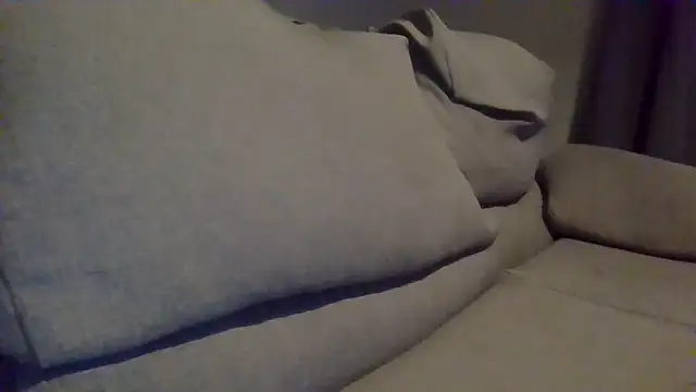 Snapshot of Miquelp123 chatting on February 5, 9:16 am Miquelp123 online show from February 5, 9:16 am