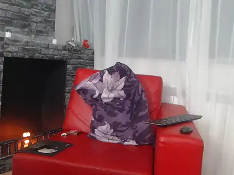 Snapshot of RyanxCole chatting on February 7, 10:34 am RyanxCole online show from February 7, 10:34 am