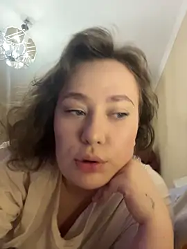 Snapshot of RussianBetty chatting on February 23, 6:52 pm RussianBetty online show from February 23, 6:52 pm