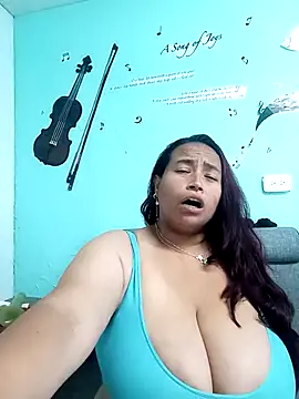 BustySexy Nataly online show from March 21, 10:13 pm