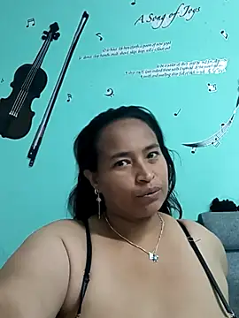 BustySexy Nataly online show from March 20, 4:35 am