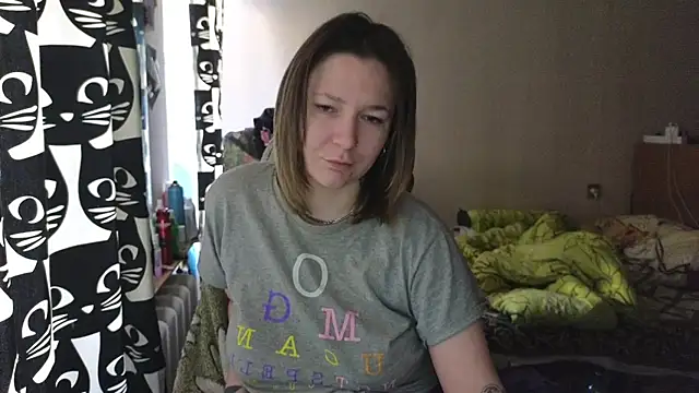 Snapshot of Ozalin_ chatting on February 25, 10:04 am Ozalin online show from February 25, 10:04 am