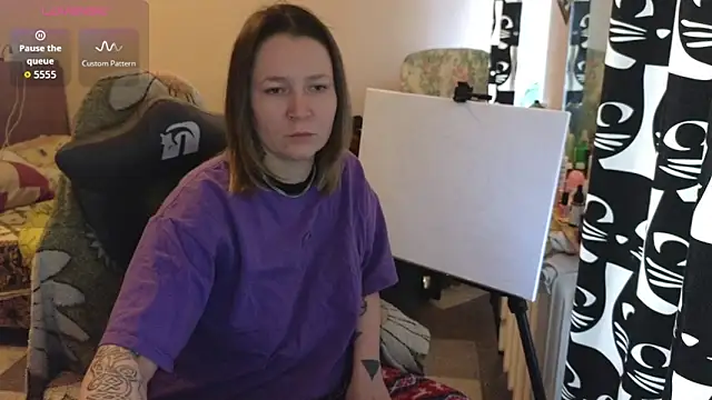 Snapshot of Ozalin_ chatting on February 26, 8:03 am Ozalin online show from February 26, 8:03 am