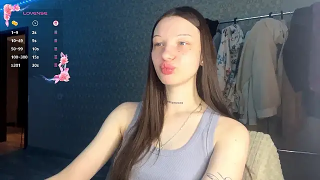 LumPetal online show from March 3, 3:46 am