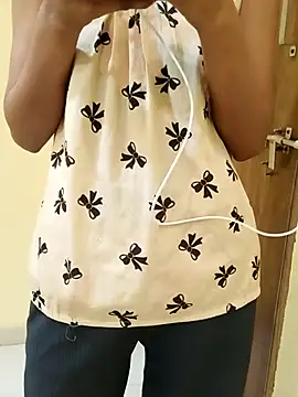 Siya bombay online show from March 8, 2:09 pm