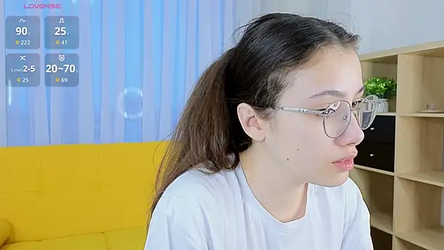 Snapshot of PamTrower chatting on February 22, 3:09 am PamTrower online show from February 22, 3:09 am