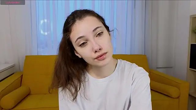 Snapshot of PamTrower chatting on February 26, 3:17 am PamTrower online show from February 26, 3:17 am