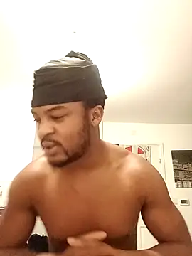 secretshhh202 online show from February 8, 12:19 am