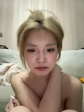 Rabbit-15 online show from May 28, 1:39 pm