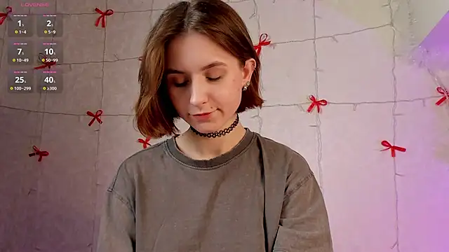 VelvetCaress online show from March 1, 9:20 am