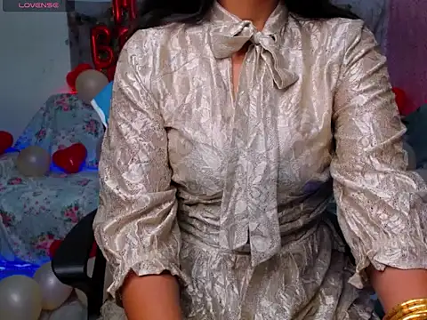 ELIZA 01 online show from April 12, 5:33 am