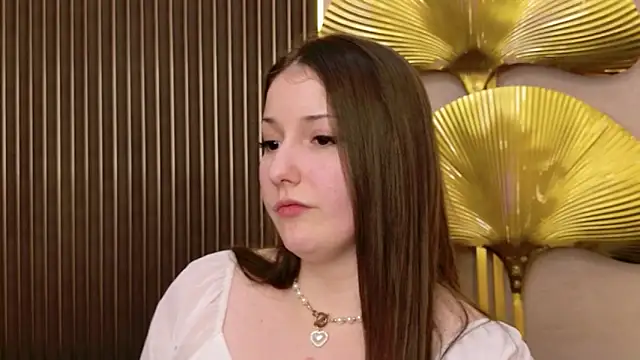 Snapshot of Anora_Mills chatting on February 14, 4:07 pm Anora Mills online show from February 14, 4:07 pm